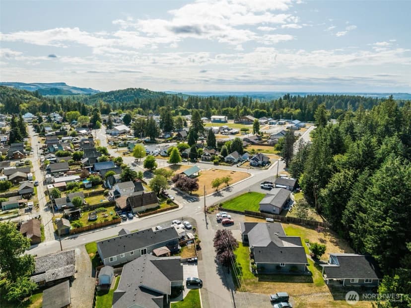 Property photo for 381 Coal Avenue, Carbonado photo 40