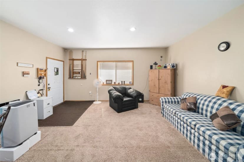 Property photo for 381 Coal Avenue, Carbonado photo 26