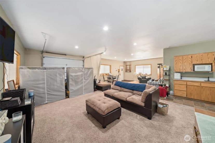 Property photo for 381 Coal Avenue, Carbonado photo 31