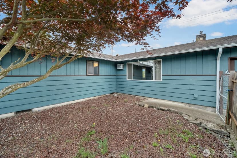 Property photo for 120 E Mason Avenue, Buckley photo 34