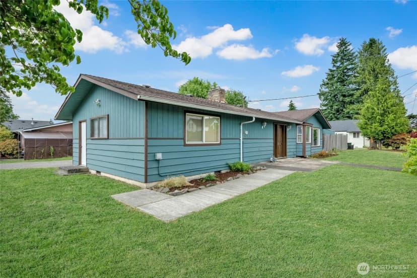 Property photo for 120 E Mason Avenue, Buckley photo 3