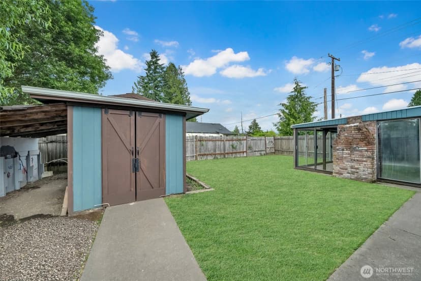 Property photo for 120 E Mason Avenue, Buckley photo 30