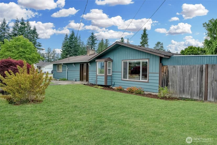 Property photo for 120 E Mason Avenue, Buckley photo 2