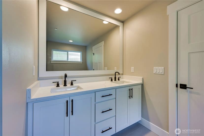 Property photo for 26517 Ne 147th Place #sr 13, Duvall photo 23