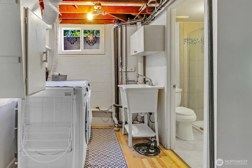 Property photo for 11729 Phinney Avenue N, Seattle photo 20