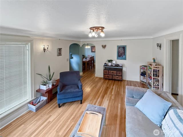 Property photo for 424 Rogers Street Nw, Olympia photo 3