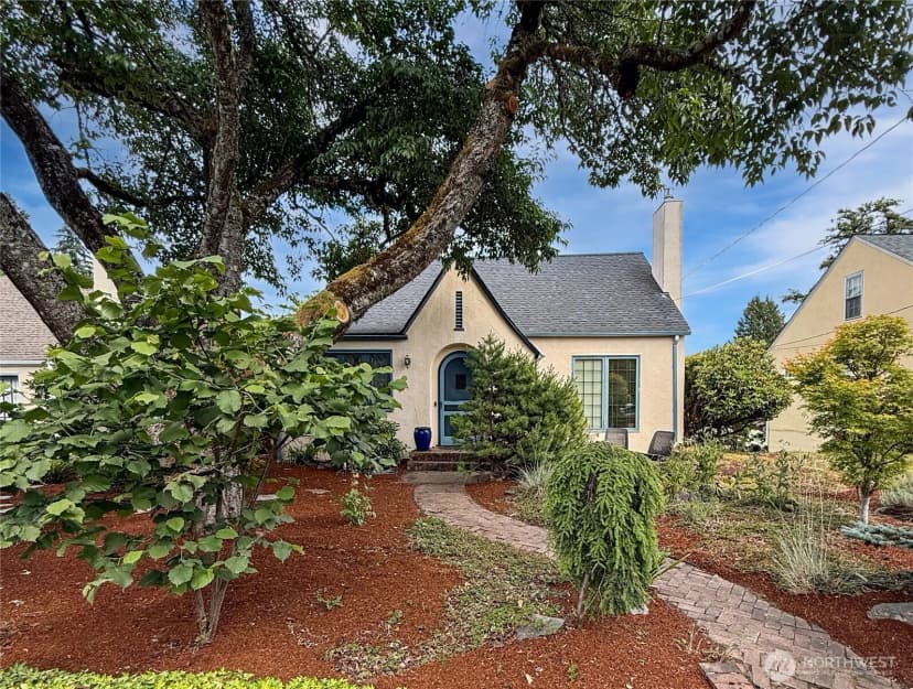 Property photo for 424 Rogers Street Nw, Olympia