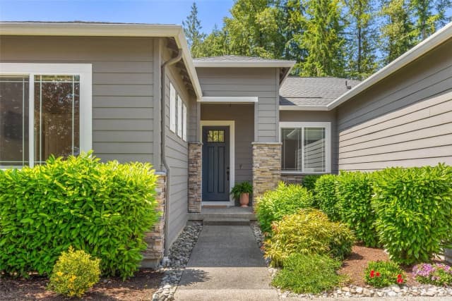 Property photo for 11306 143rd Drive Ne, Lake Stevens photo 2