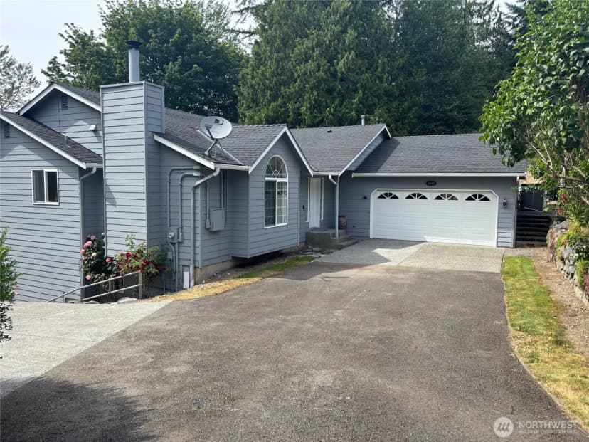 Property photo for 8918 173rd Avenue Se, Snohomish photo 2