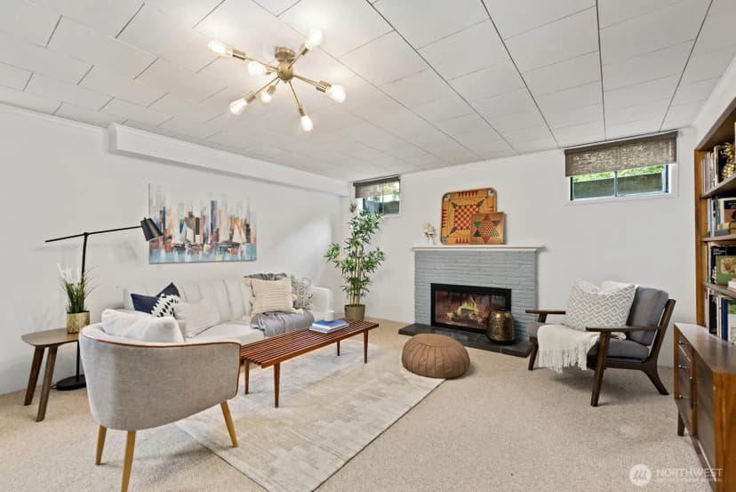 Property photo for 1604 28th Avenue W, Seattle photo 23