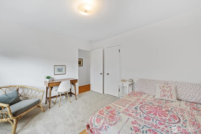Property photo for 1604 28th Avenue W, Seattle photo 20