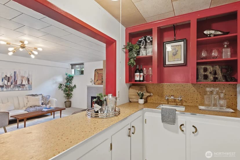 Property photo for 1604 28th Avenue W, Seattle photo 26