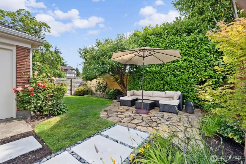 Property photo for 1604 28th Avenue W, Seattle photo 34