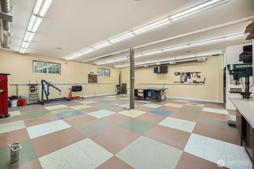 Property photo for 11251 28th Avenue Sw, Seattle photo 29