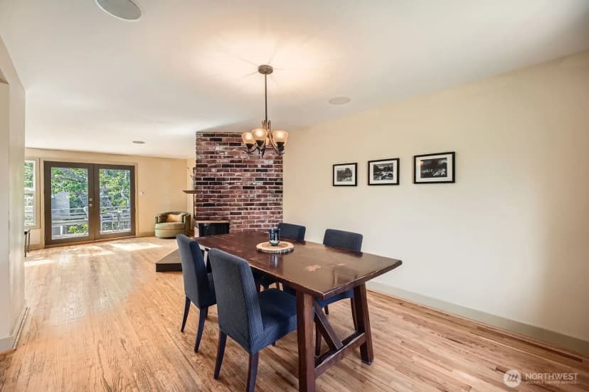 Property photo for 11251 28th Avenue Sw, Seattle photo 8