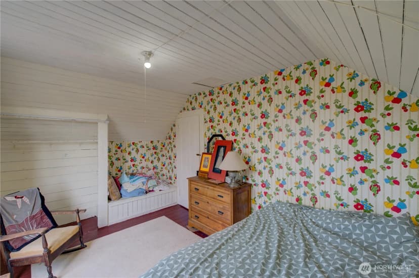 Property photo for 209 3rd Street Se, Long Beach photo 18