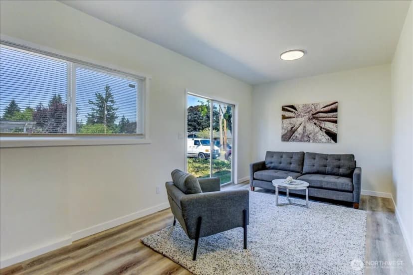 Property photo for 13305 6th Avenue Sw, Burien photo 20