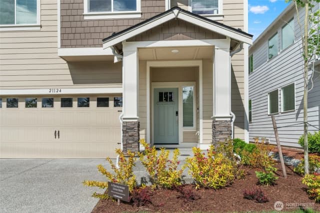Property photo for 21124 42nd Drive Se, Bothell photo 3