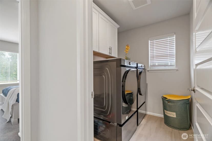 Property photo for 21124 42nd Drive Se, Bothell photo 31
