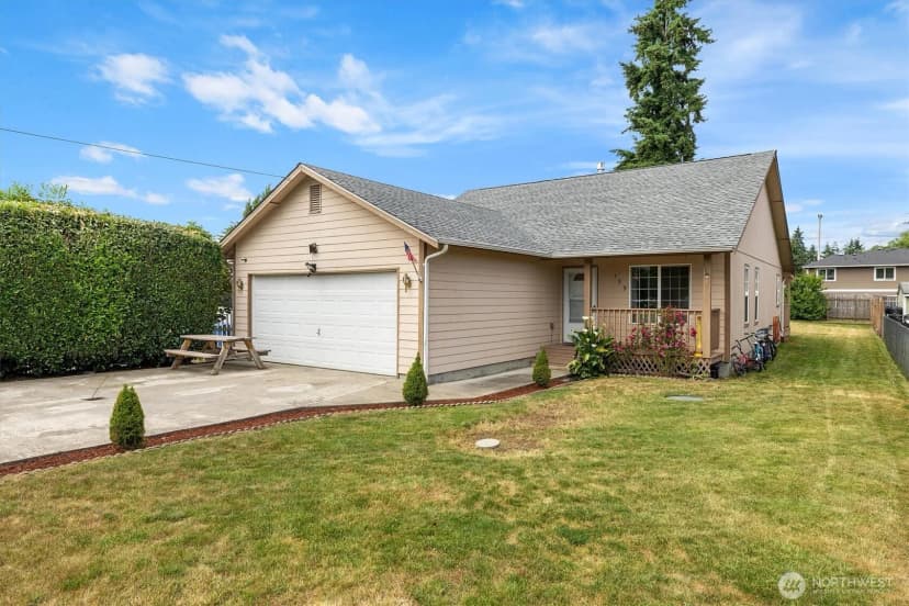 Property photo for 139 169th Street E, Spanaway photo 25