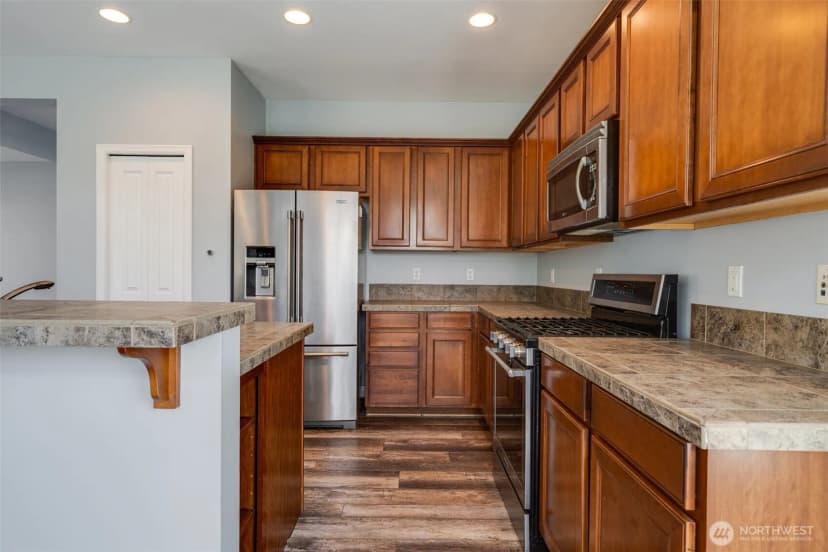 Property photo for 1130 77th Drive Se, Lake Stevens photo 13