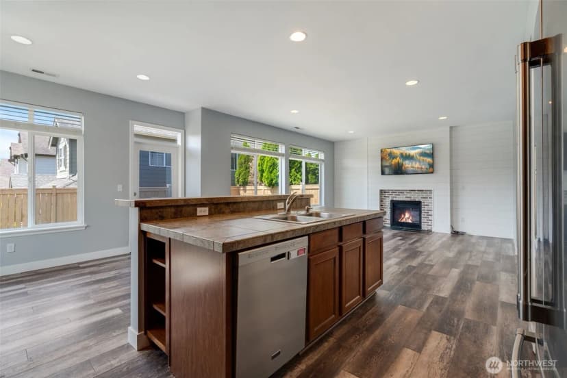 Property photo for 1130 77th Drive Se, Lake Stevens photo 12