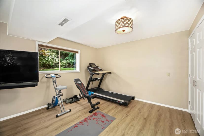 Property photo for 1622 196th Place Sw, Lynnwood photo 14