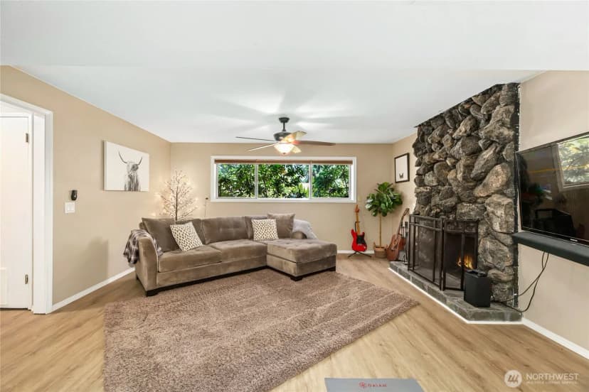 Property photo for 1622 196th Place Sw, Lynnwood photo 12
