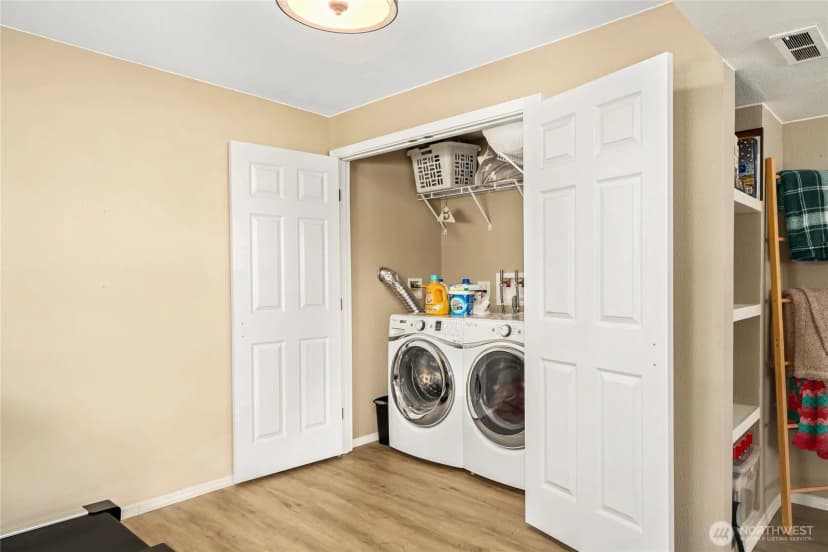 Property photo for 1622 196th Place Sw, Lynnwood photo 15
