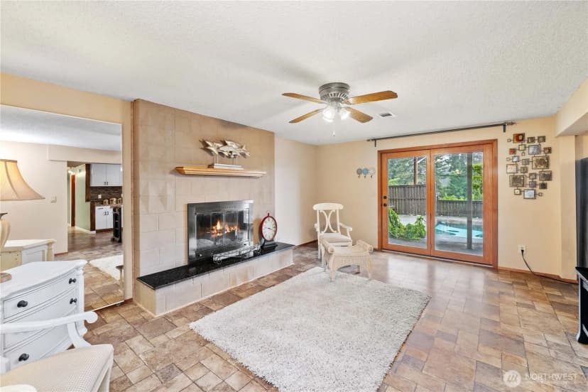 Property photo for 9439 108th Street Sw, Lakewood photo 28