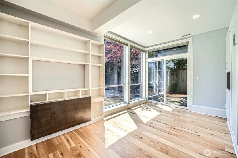 Property photo for 9544 3rd Avenue Nw, Seattle photo 18