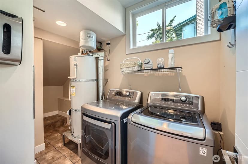 Property photo for 9544 3rd Avenue Nw, Seattle photo 24