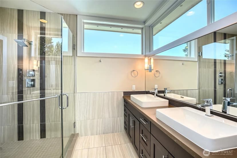 Property photo for 9544 3rd Avenue Nw, Seattle photo 10