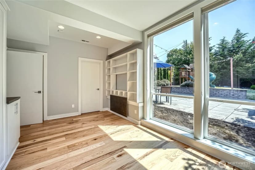 Property photo for 9544 3rd Avenue Nw, Seattle photo 19