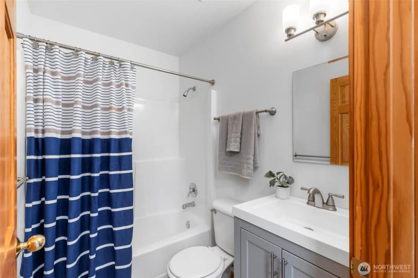 Property photo for 252 Myrtle Street, Port Townsend photo 27