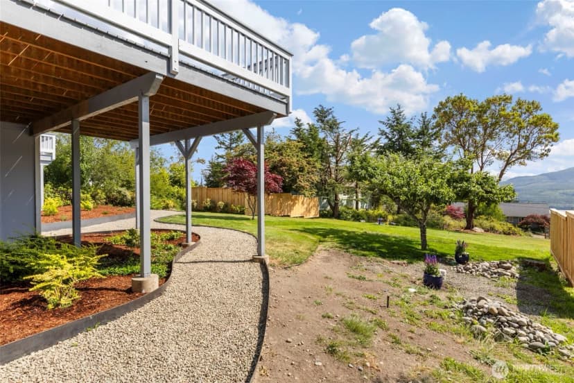Property photo for 252 Myrtle Street, Port Townsend photo 29