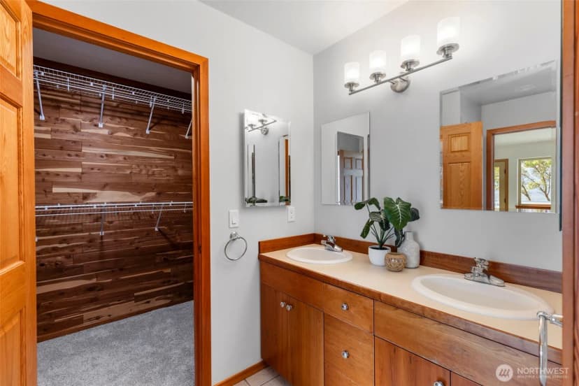 Property photo for 252 Myrtle Street, Port Townsend photo 22