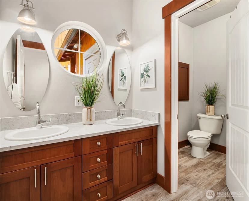 Property photo for 10904 W Lake Joy Drive Ne, Carnation photo 27
