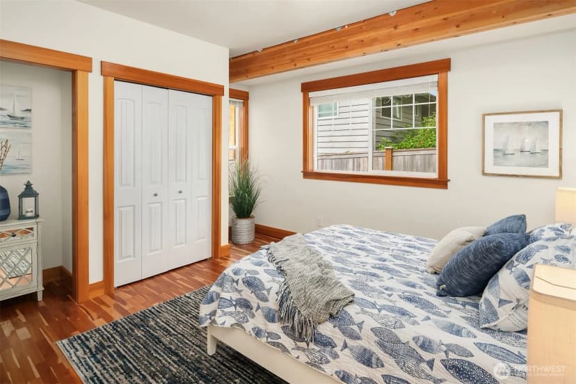 Property photo for 10904 W Lake Joy Drive Ne, Carnation photo 25