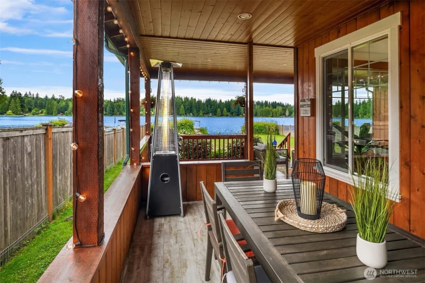 Property photo for 10904 W Lake Joy Drive Ne, Carnation photo 19