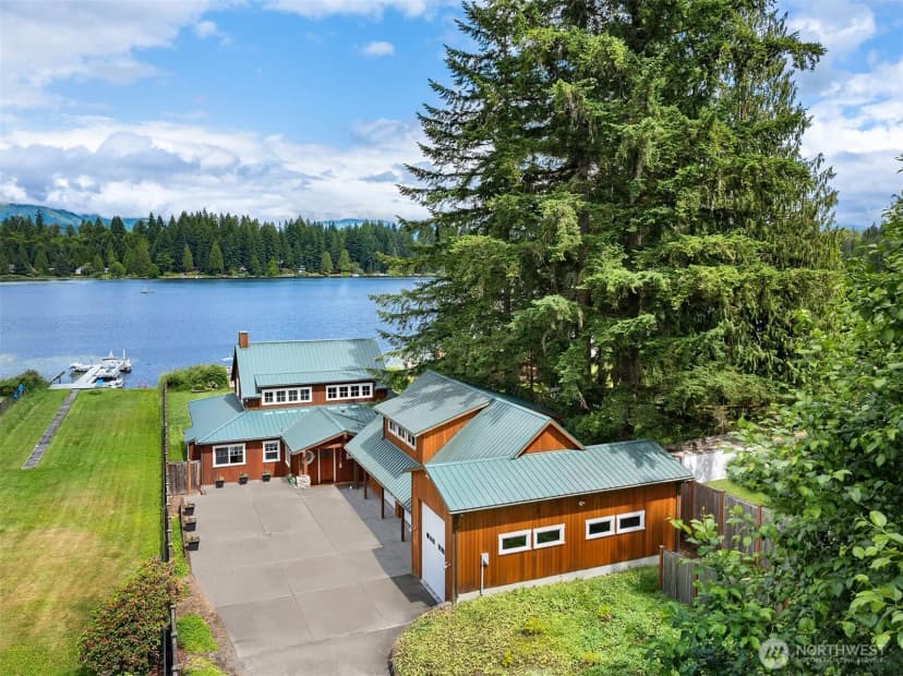 Property photo for 10904 W Lake Joy Drive Ne, Carnation photo 37