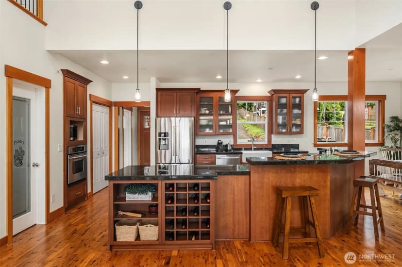 Property photo for 10904 W Lake Joy Drive Ne, Carnation photo 13