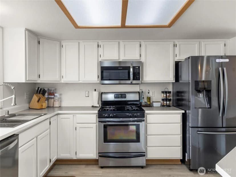 Property photo for 5415 Komachin Loop Se, Lacey photo 15
