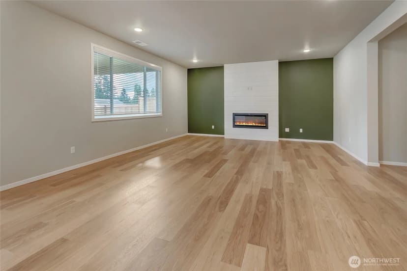 Property photo for 18222 37th Avenue E, Tacoma photo 11