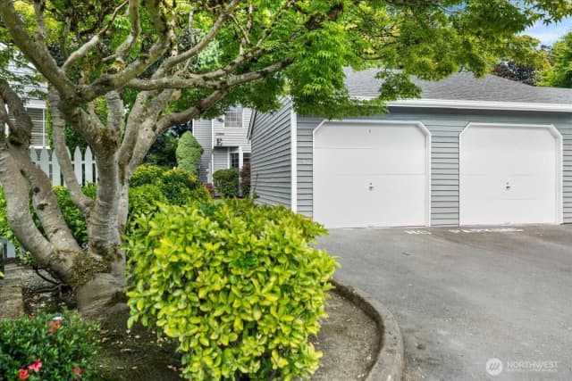Property photo for 23955 58th Court S #e1, Kent photo 3