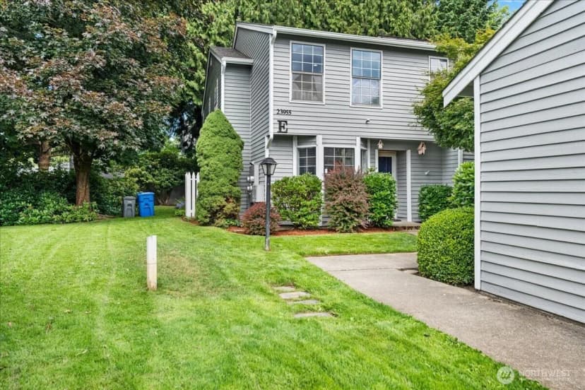 Property photo for 23955 58th Court S #e1, Kent photo 2