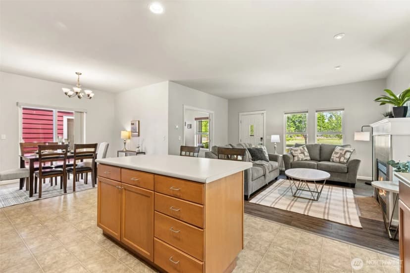 Property photo for 5611 Balustrade Boulevard Se, Lacey photo 14