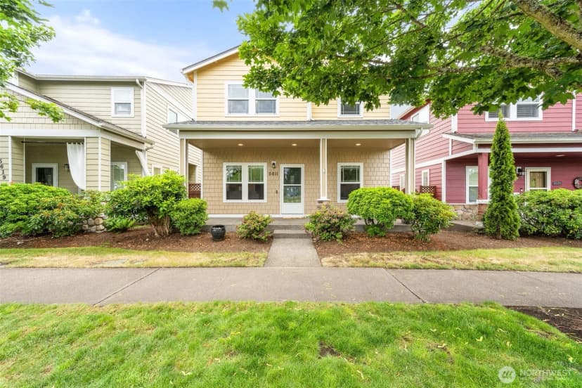 Property photo for 5611 Balustrade Boulevard Se, Lacey photo 2