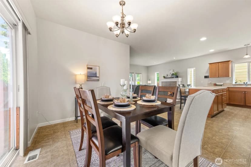 Property photo for 5611 Balustrade Boulevard Se, Lacey photo 15