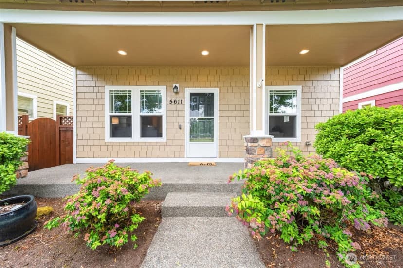Property photo for 5611 Balustrade Boulevard Se, Lacey photo 3